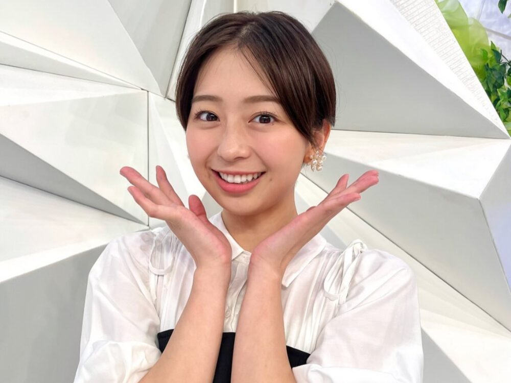 小室瑛莉子さんの画像です